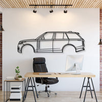 A modern 2022 Range Rover metal wall art piece crafted from laser-cut 2 mm steel with matte textured finish.